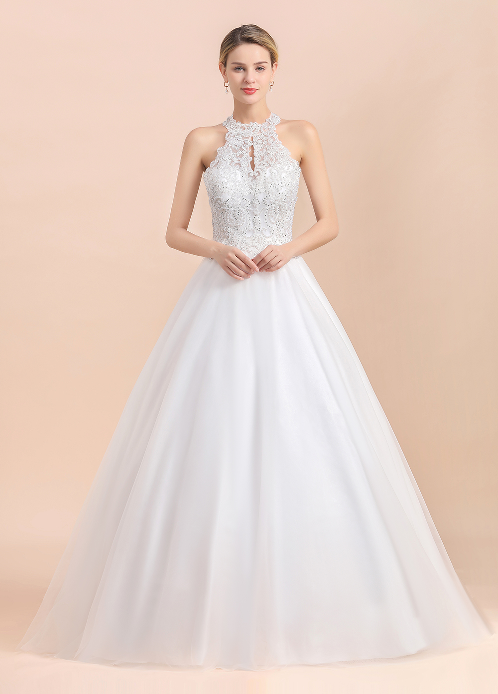 Long A-line Halter Tulle Lace Appliques Sleeveless Wedding Dresses