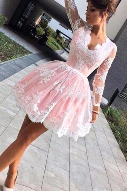 A-Line V-neck Long Sleeves Appliques Lace Tulle Short Homecoming Dress