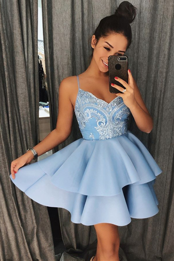 Exquisite Lace Spaghetti-Straps Sleeveless Homecoming Dress