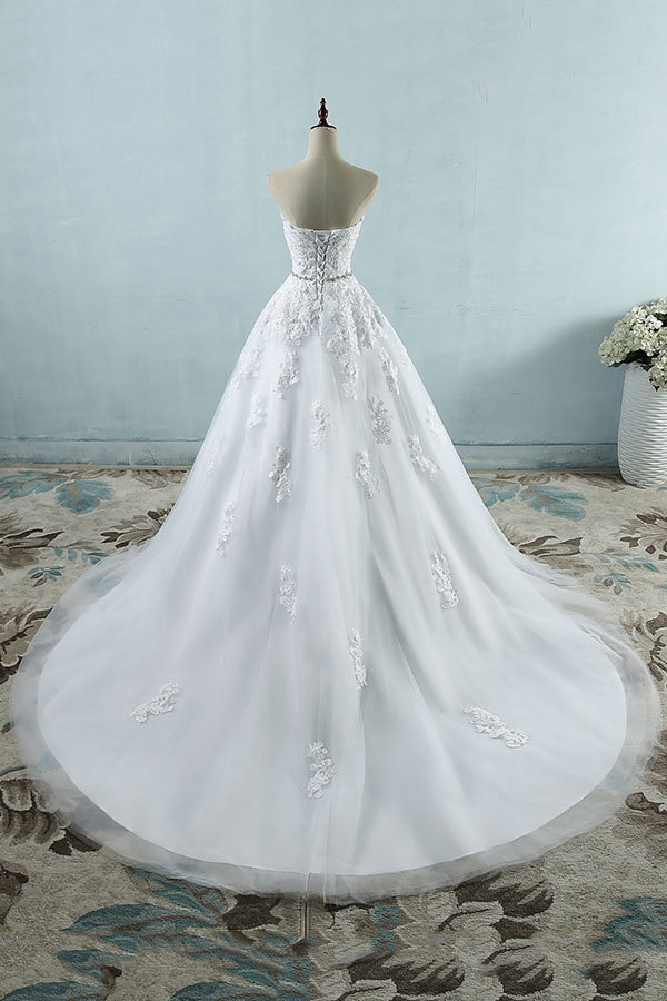 Long Sweetheart Appliques Lace Tulle A-line Wedding Dress