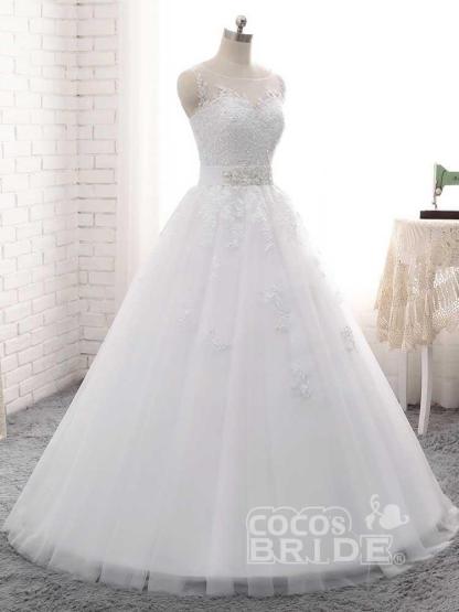 Elegant Long Tulle Lace-Up Ball Gown Wedding Dresses