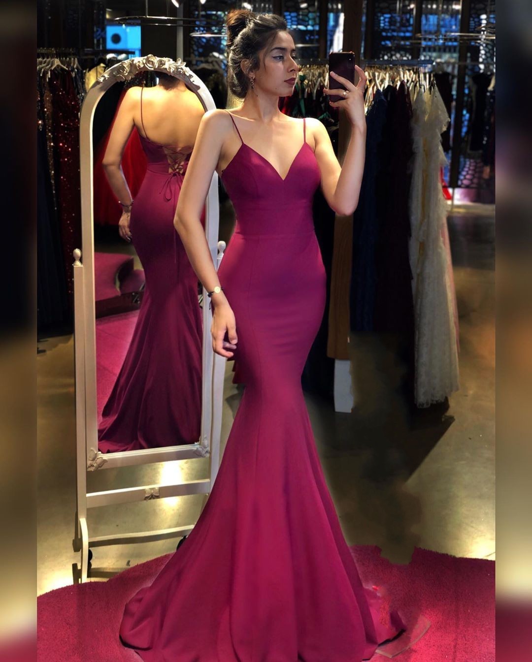 Vintage V-neck Spaghetti Straps Backless Floor-length Ruffles Mermaid Prom Dress
