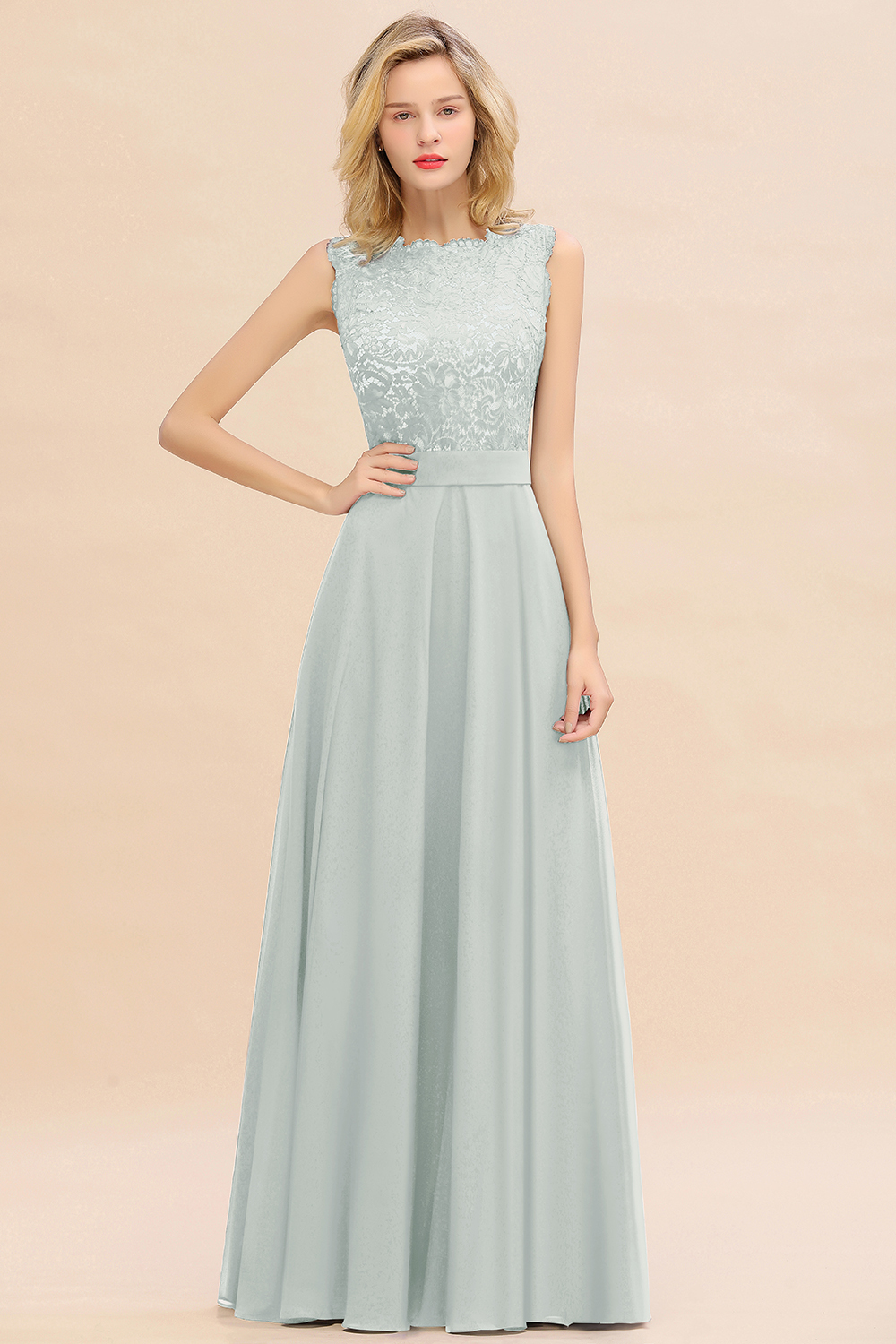 Exquisite Scoop Sleeveless A-line Bridesmaid Dress