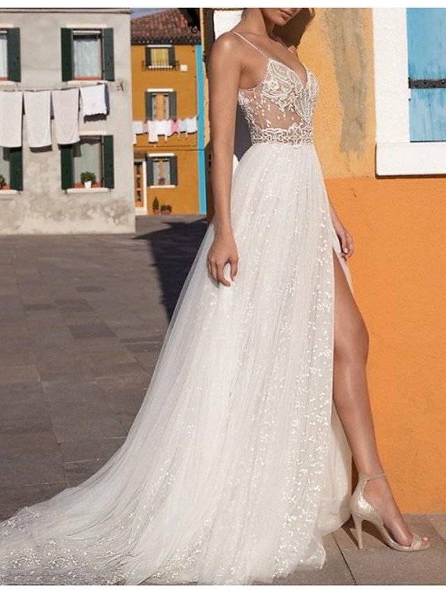 A-Line Wedding Dresses V Neck Floor Length Tulle Sleeveless Casual Boho Plus Size
