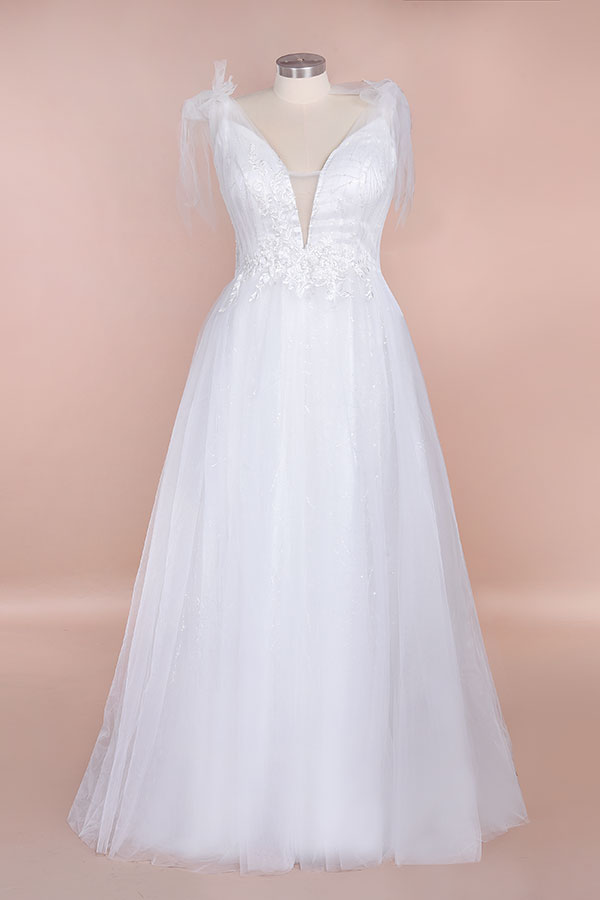 Plus Size Long V-neck Appliques Tulle A-line White Wedding Dress