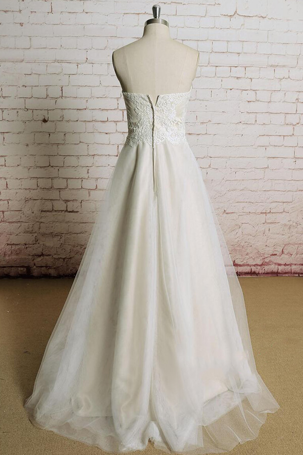 Elegant Long Strapless Lace Tulle A-line Wedding Dress
