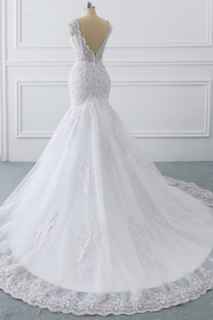 Chic White Long V-neck Appliques Lace Mermaid Tulle Wedding Dress
