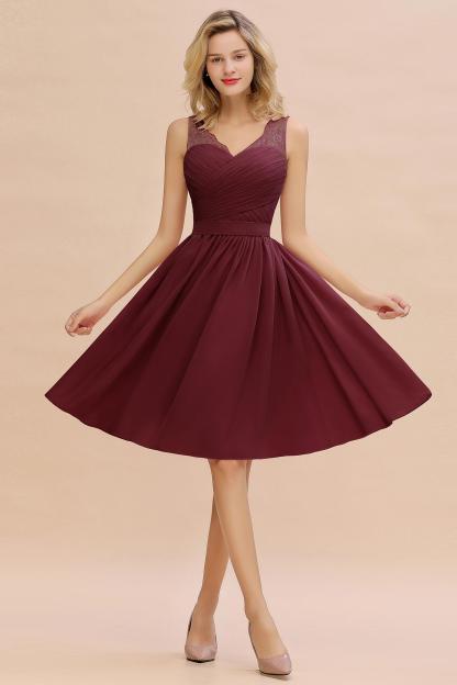 Elegant A-line Chiffon Sleeveless Knee Length Bridesmaid Dress