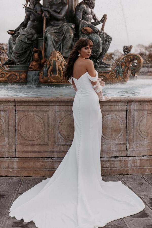 Elegant White Long Mermaid Off the Shoulder Satin Wedding Dresses
