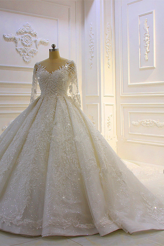 Luxury Long Ball Gown Lace Appliques Beading Church Train Wedding Dress with Sleeves