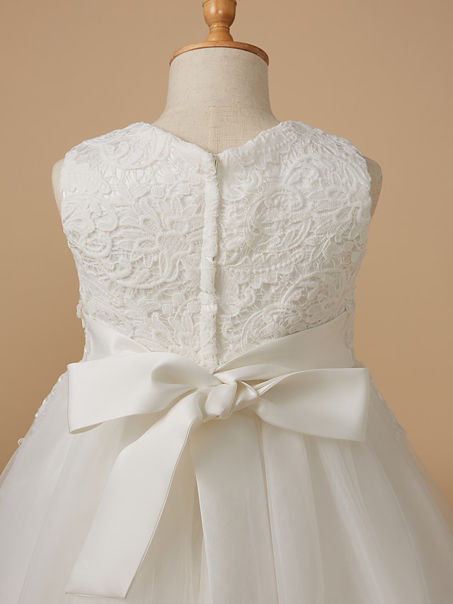 White Ball Gown Sleeveless Jewel Neck Knee Length Tulle Lace Flower Girl Dresses
