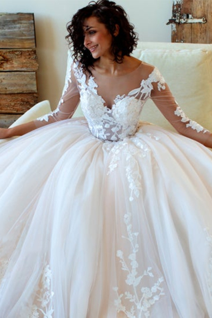 Long Lace-up Appliques Tulle Ball Gown Wedding Dress