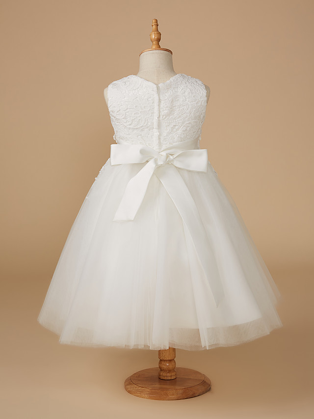 White Ball Gown Sleeveless Jewel Neck Knee Length Tulle Lace Flower Girl Dresses