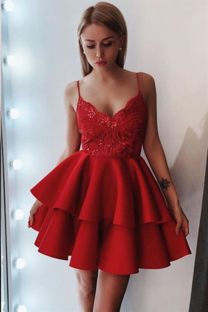 Exquisite Lace Spaghetti-Straps Sleeveless Homecoming Dress