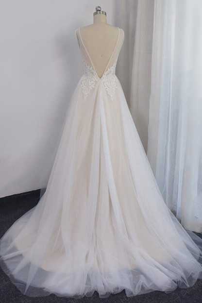 Elegant Long V-neck Appliques Lace Tulle A-line Wedding Dress