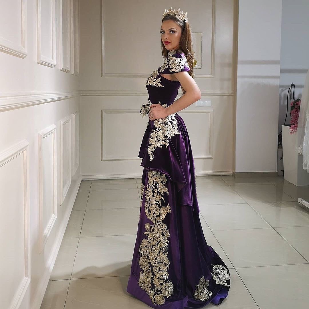 Unique High Neck Appliques Lace Backless Floor-length Velvet Mermaid Prom Dress