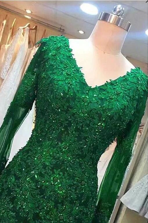 Gorgeous Long Sleeve V-neck Appliques Lace Beading Tulle Mermaid Prom Dress
