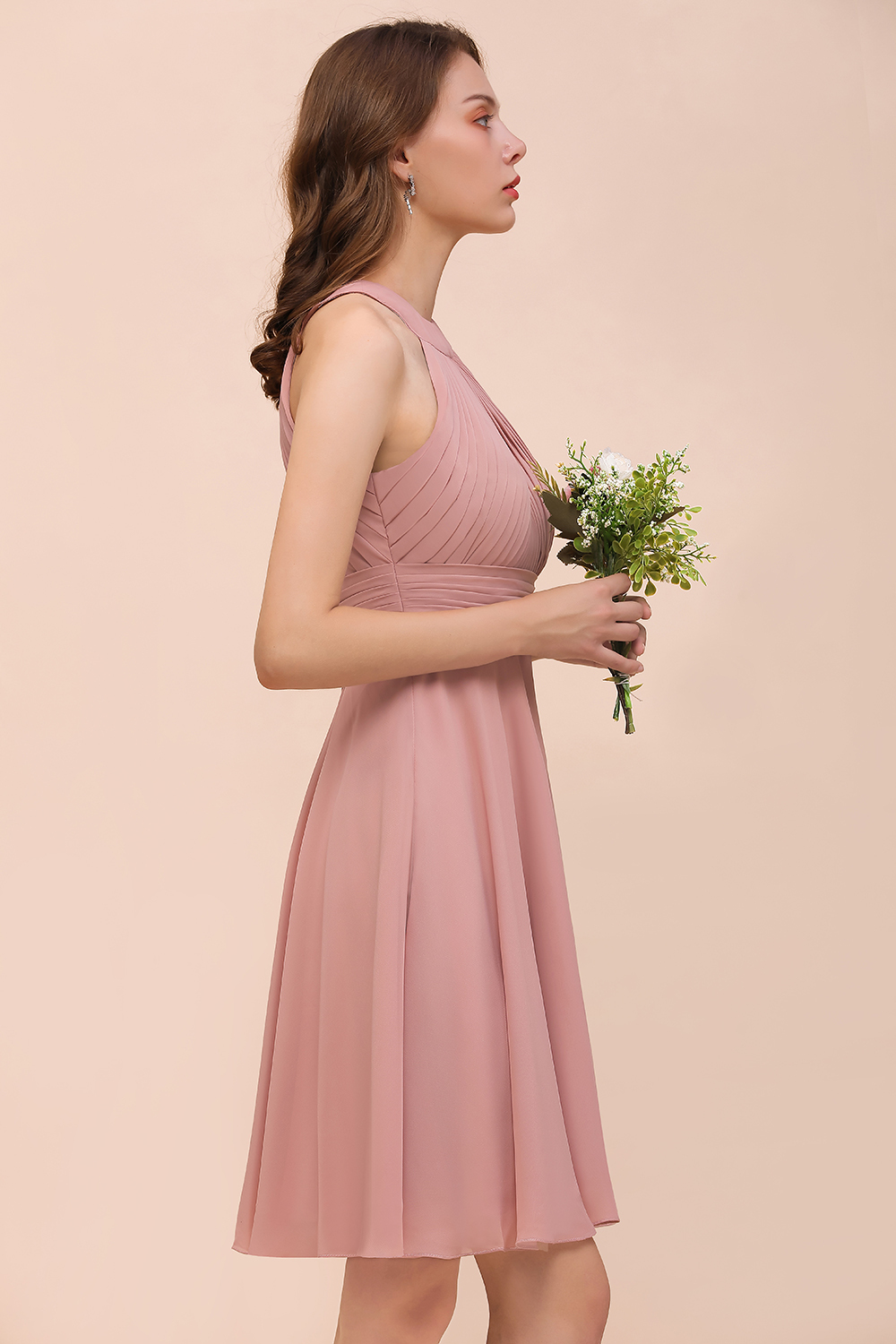 Affordable Short A-line Round Neck Ruffle Chiffon Bridesmaid Dress