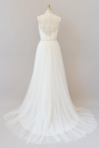 Amazing Long Beading Lace Tulle A-line Backless Wedding Dress