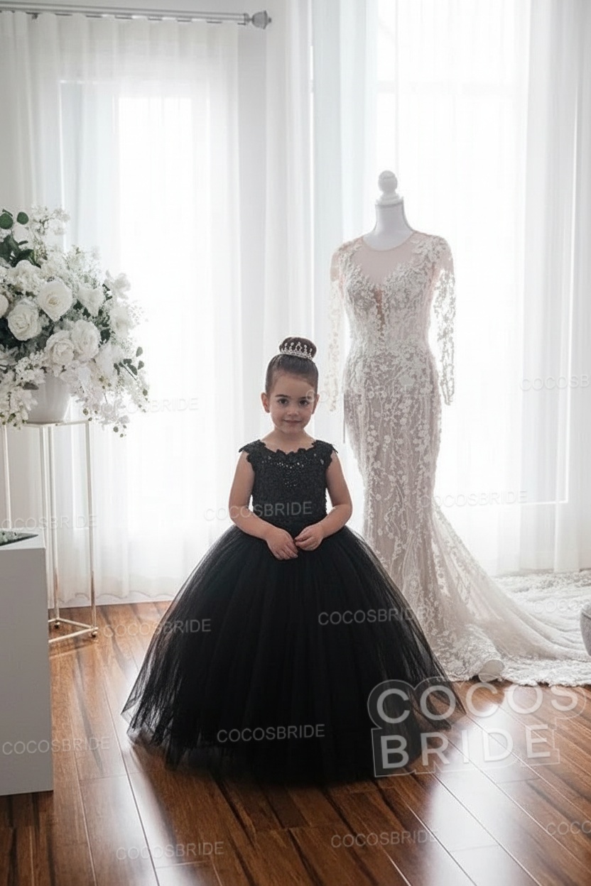 Cute Tulle Ivory Sleeveless Ball Gown Flower Girl Dresses