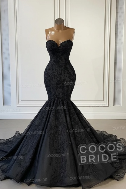 Charming Sweetheart Sleeveless Long Mermaid Wedding Dress with Appliques