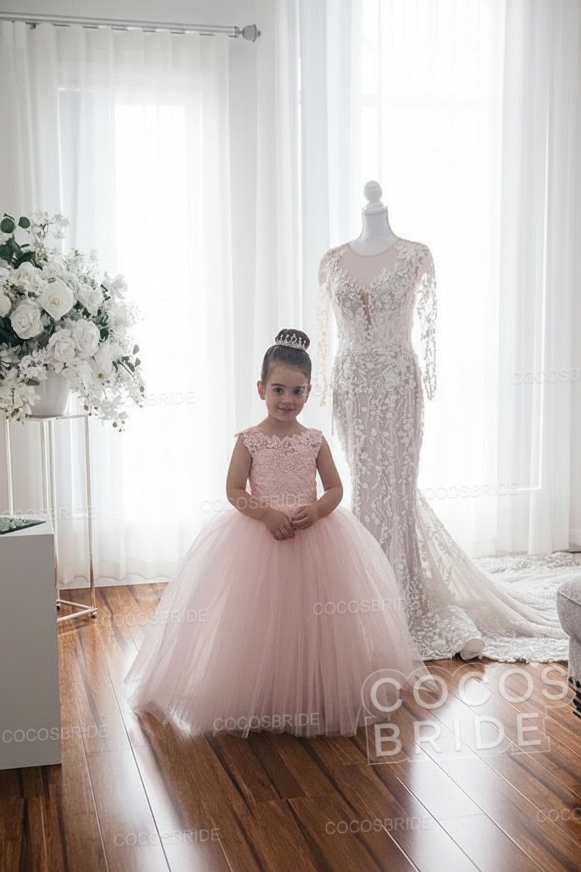 Cute Tulle Ivory Sleeveless Ball Gown Flower Girl Dresses