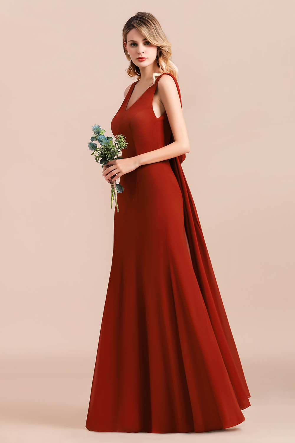 Burgundy V-neck A-Line Wedding Party Dress Wide Straps Chiffon Bridesmaid Dress With Cape