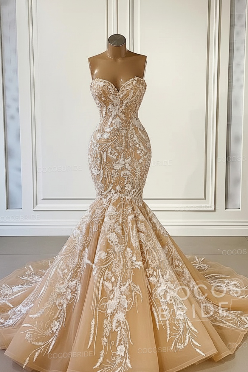 Charming Sweetheart Sleeveless Long Mermaid Wedding Dress with Appliques