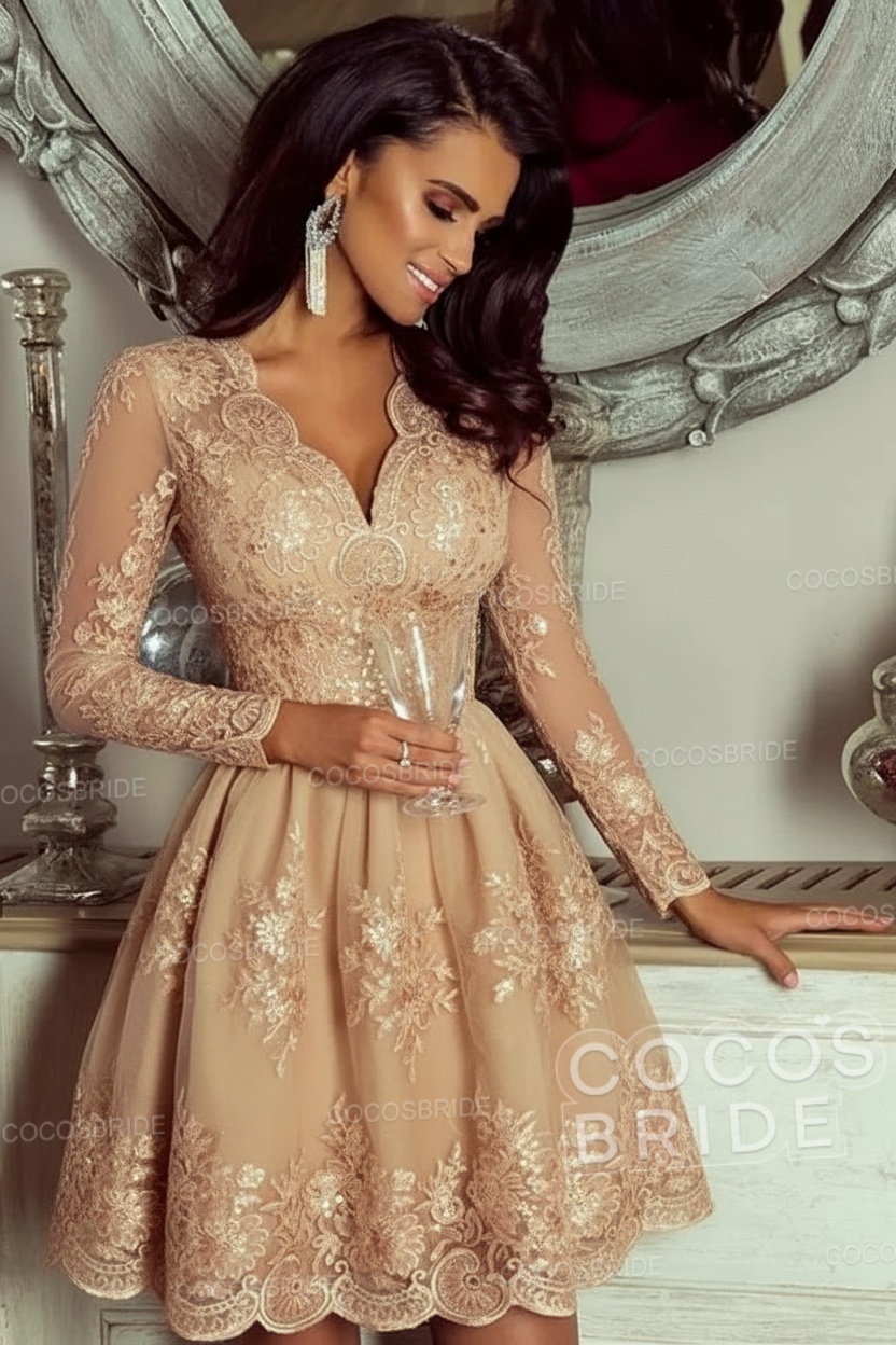 Elegant Short A-line V-neck Tulle Lace Homecoming Dresses with Sleeves