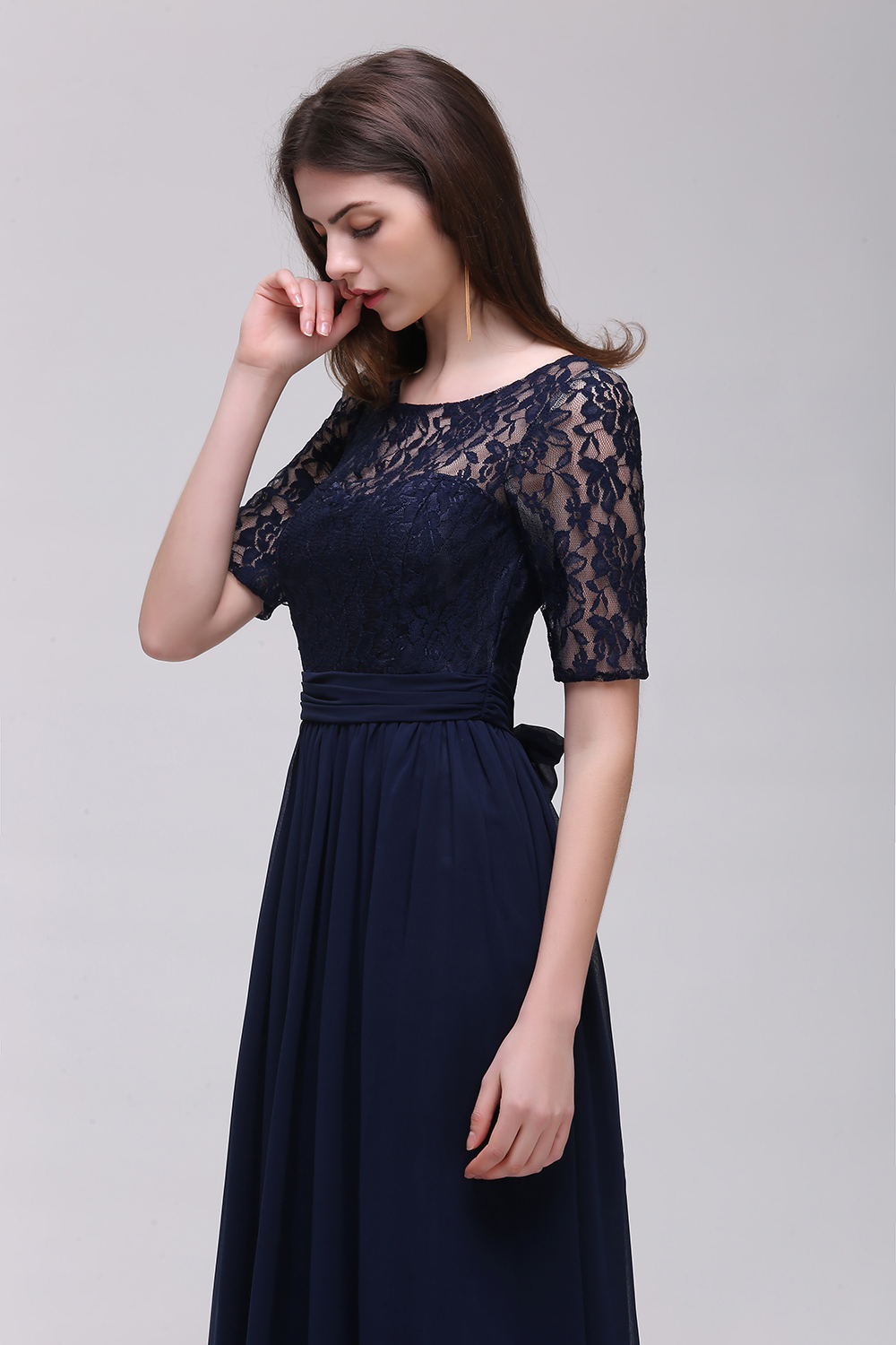 Elegant A-line Chiffon Lace Scoop Half-Sleeve Floor-Length Bridesmaid Dress