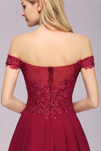 Elegant Lace Off-the-Shoulder Short Bridesmaid Dress