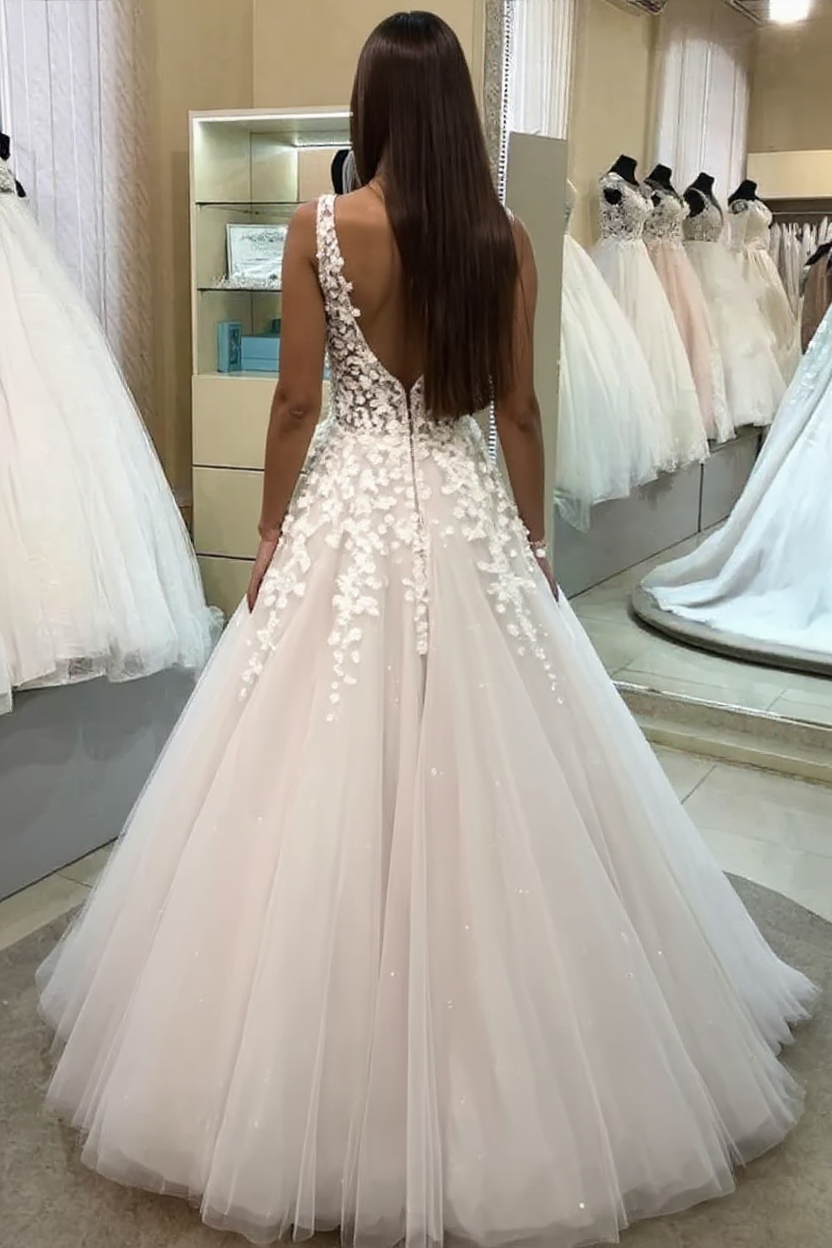 Elegant Long A-line V-neck Tulle Floral Lace Wedding Dresses