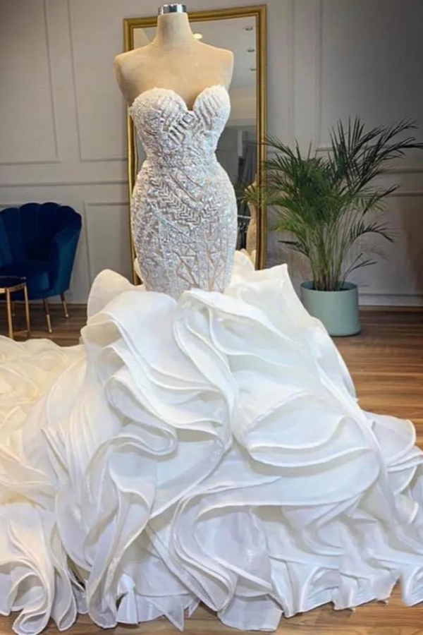 Elegant Long Sweetheart Lace Up Beads Mermaid Wedding Dresses
