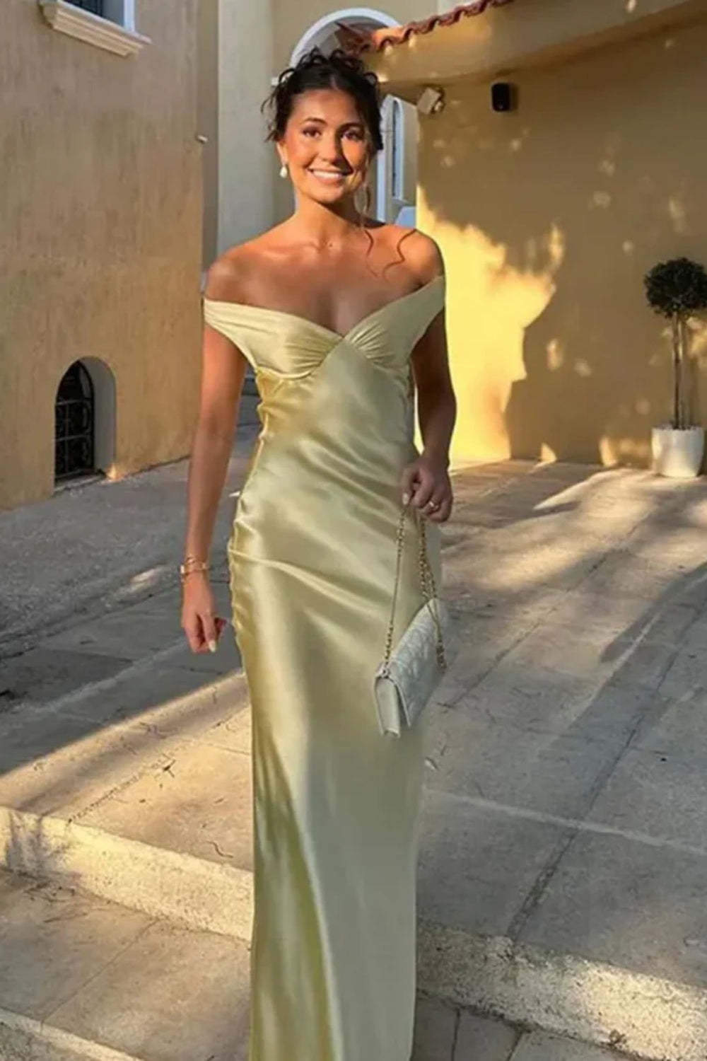 Cocosbride Elegant Off-the-Shoulder Backless Mermaid Satin Prom Dress