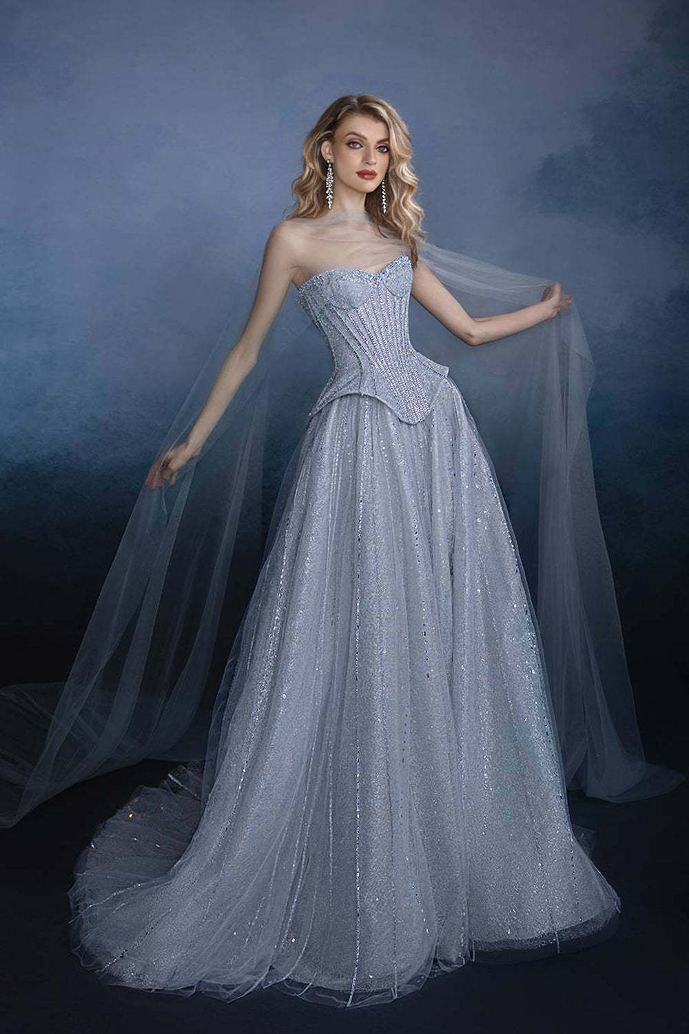 Cocosbride Elegant Sweetheart Tulle A-line Evening Dress with Rhinestones