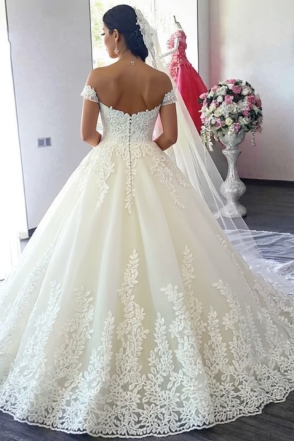 Glamorous Long Tulle Off the Shoulder Beads Ball Gowns Wedding Dresses