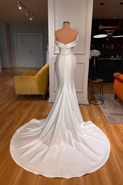 Glamorous Strapless Mermaid Prom Dress with Side Slit