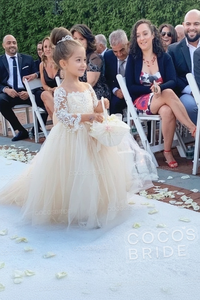 Boho Long Sleeves Lace Flower Girl Dresses