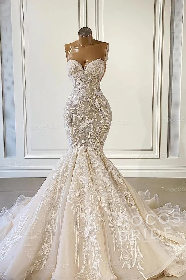 Charming Sweetheart Sleeveless Long Mermaid Wedding Dress with Appliques