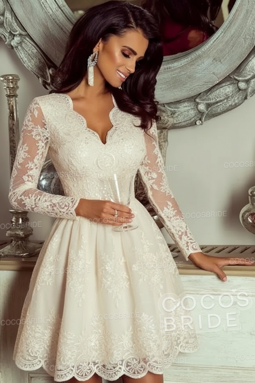 Elegant Short A-line V-neck Tulle Lace Homecoming Dresses with Sleeves