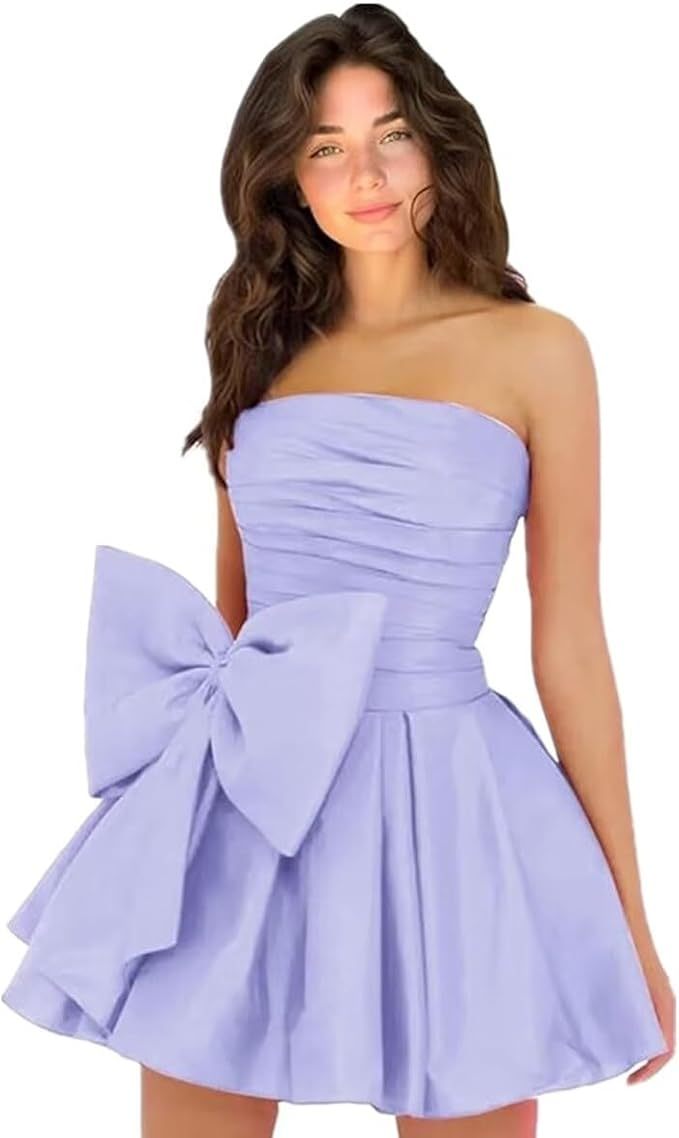 Chic Short A-line Sleeveless Strapless Ruched Lace Up Homecoming Dresses with Bow - CoCosBride