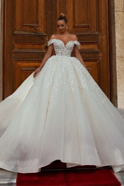 Long Ball Gown Off the Shoulder Organza Lace Wedding Dress