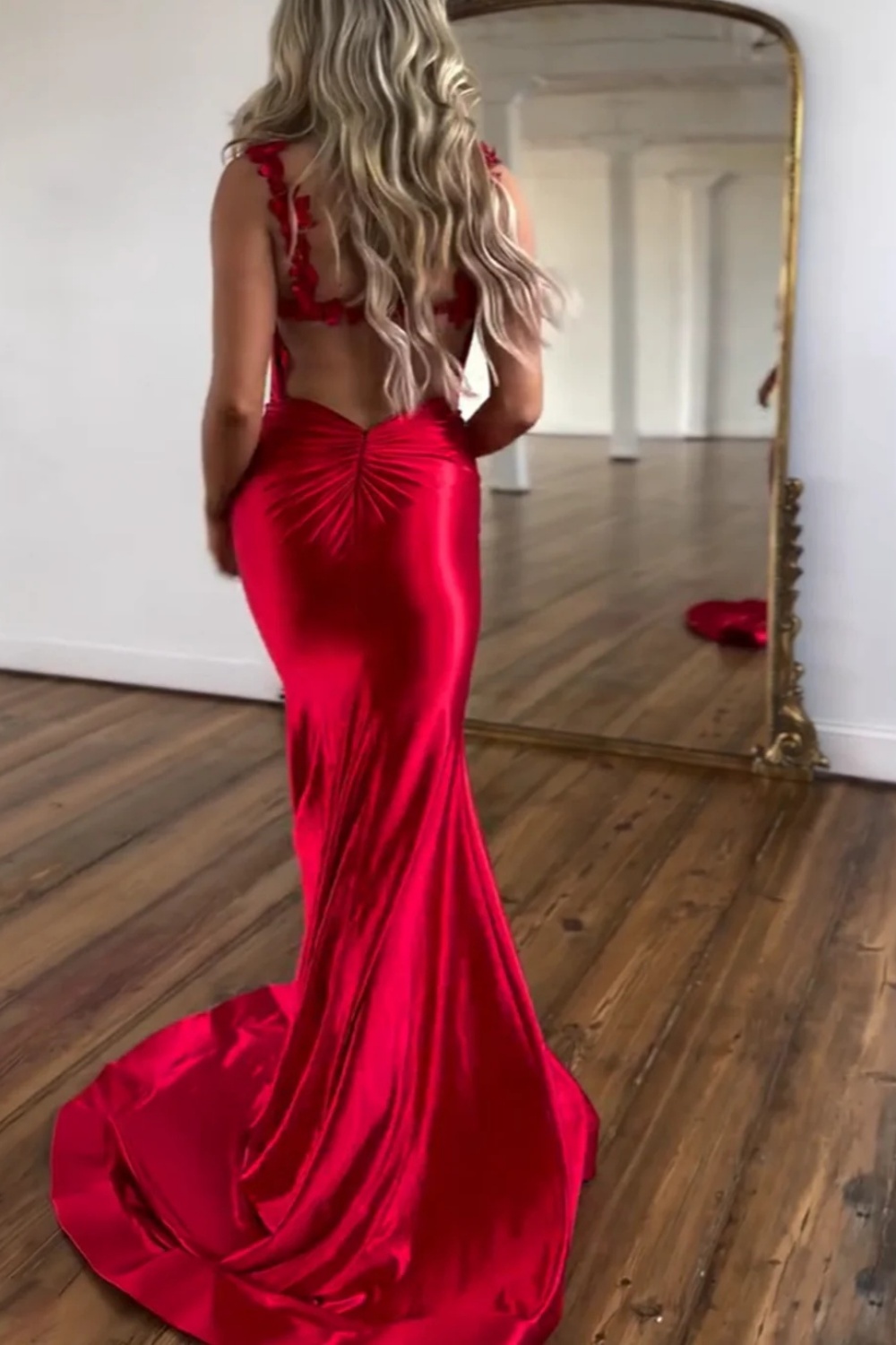 Red Mermaid Sweetheart Satin Back Long Prom Dress with Slit
