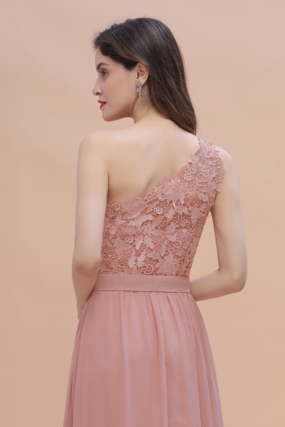 One Shoulder Floor-length A-Line Chiffon Bridesmaid Dress With Appliques Lace