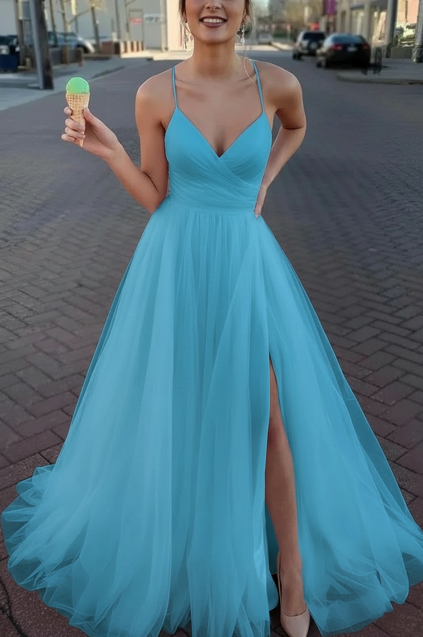 Long Spaghetti Straps V-neck A-Line Tulle Prom Dress With Side Slit