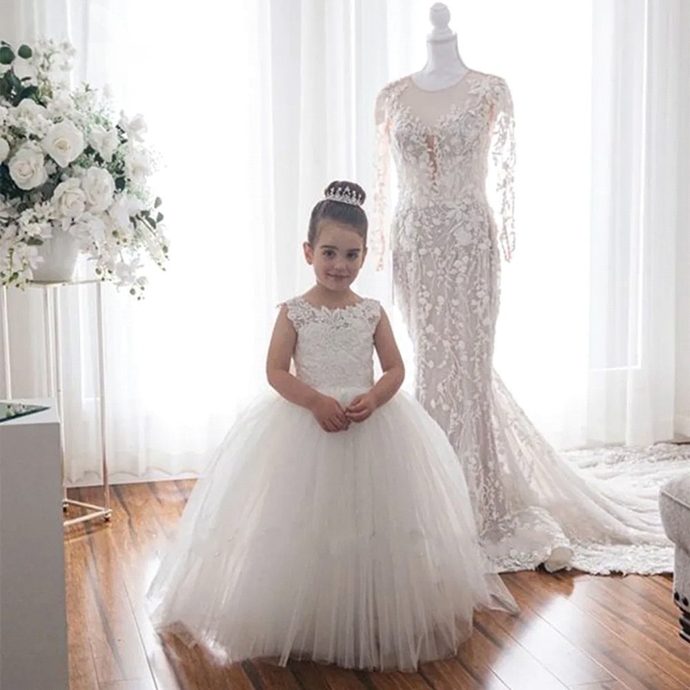 Puffy Long Jewel Sleeveless Appliques Flower Girl Dresses With Bow