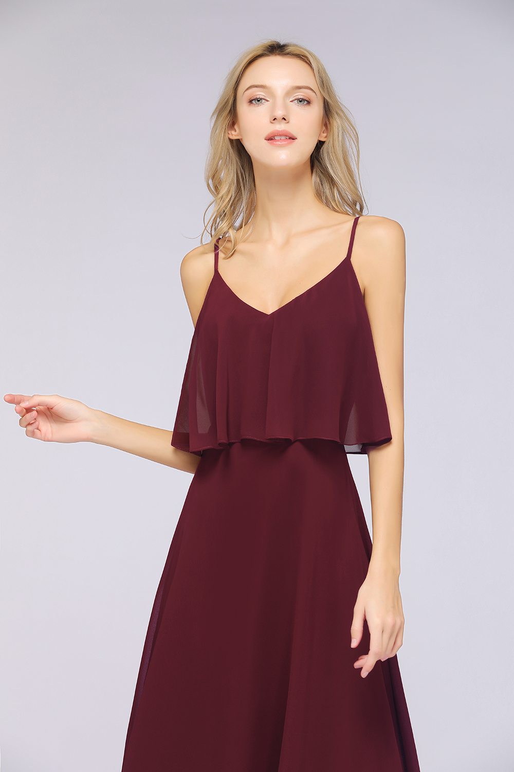 Sexy Chiffon V-Neck Burgundy Chiffon Bridesmaid Dresses with Spaghetti Straps