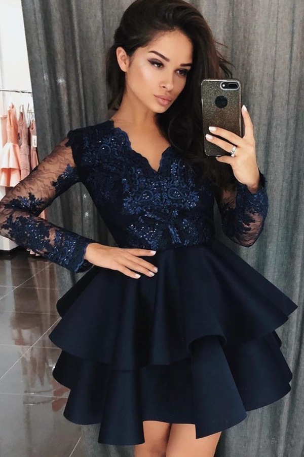 Short A-line V-neck Lace Homecoming Dresses with Sleeves