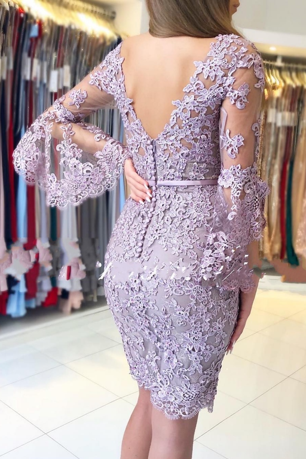 Short Mermaid V-neck Appliques Lace Formal Evening Dresses with Long Sleeves