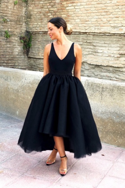 Simple Black V-neck Sleeveless Asymmetrical A-Line Prom Dresses